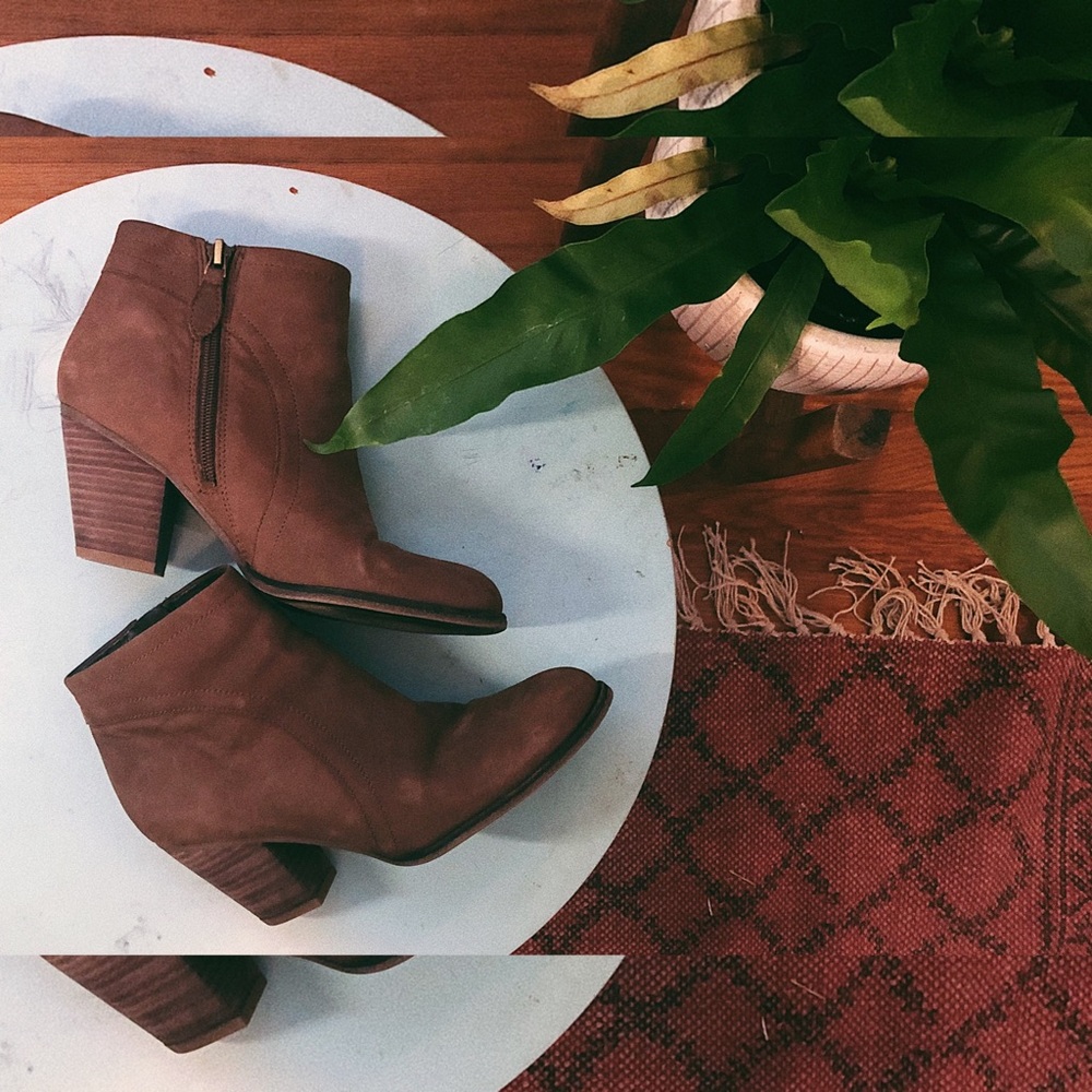 FRANCO SARTO | Suede Ankle Boots